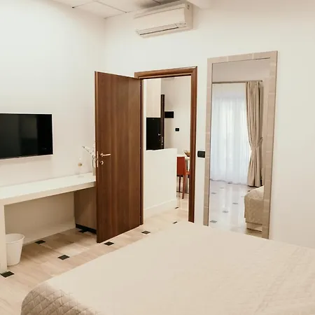 Palazzo Storico Di Nicola Apartment * Pescara