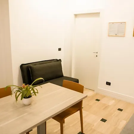Palazzo Storico Di Nicola Apartment Apartment *