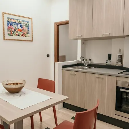 Palazzo Storico Di Nicola Apartment *